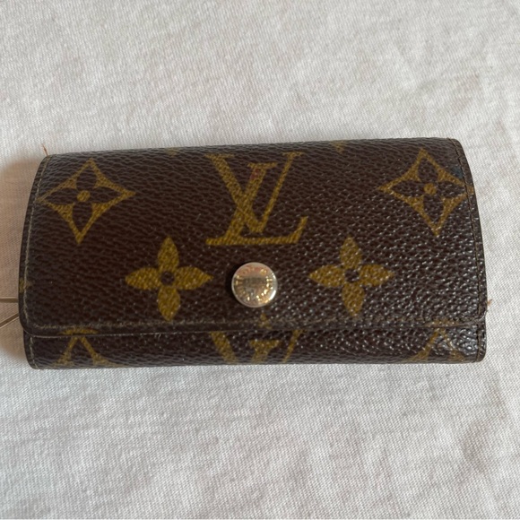 Louis Vuitton Monogram Leather Brown Key Ring Holder Case Snap - Picture 2 of 7